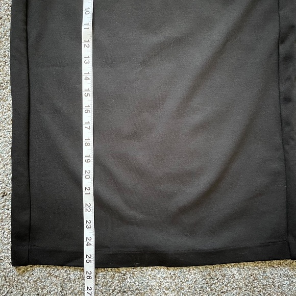 T Tahari Pencil Skirt, Size S/P, Flattering waist; New with tags - Picture 8 of 13